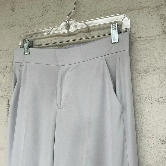 Athleta Tribeca Light Gray Wide Leg Cropped Track Pants Size 2 - Picture 6 of 16